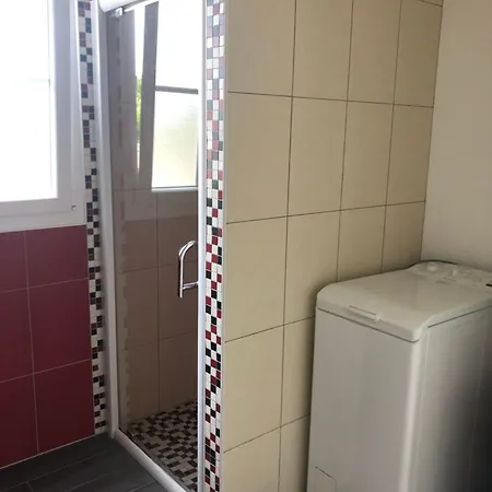 度假居 Maison Charmante Proche De Barneville