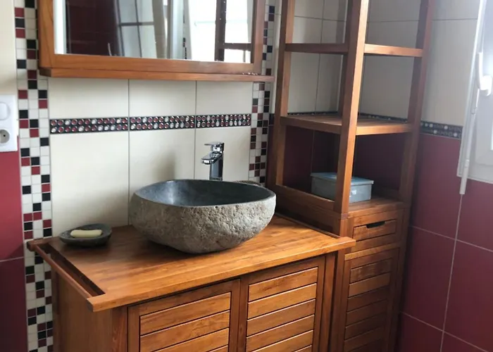 Petite Maison بيت للعطل